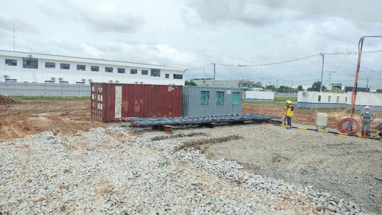 Container kho và văn phòng đặt tại KCN MInh Hưng